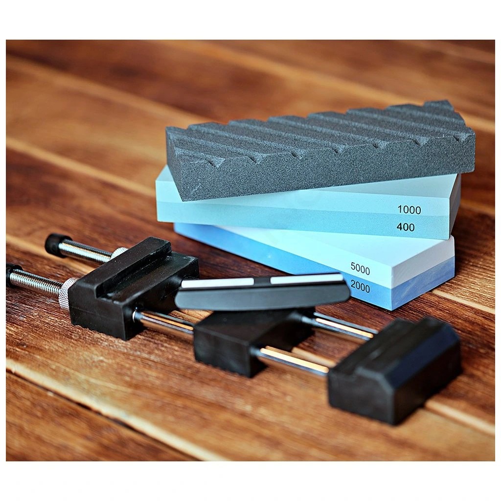 foto Sada brusn�ch kamen� v�etn� plastov�ho vod�tka, srovn�va�e a dr��ku ZA��TE�N�K